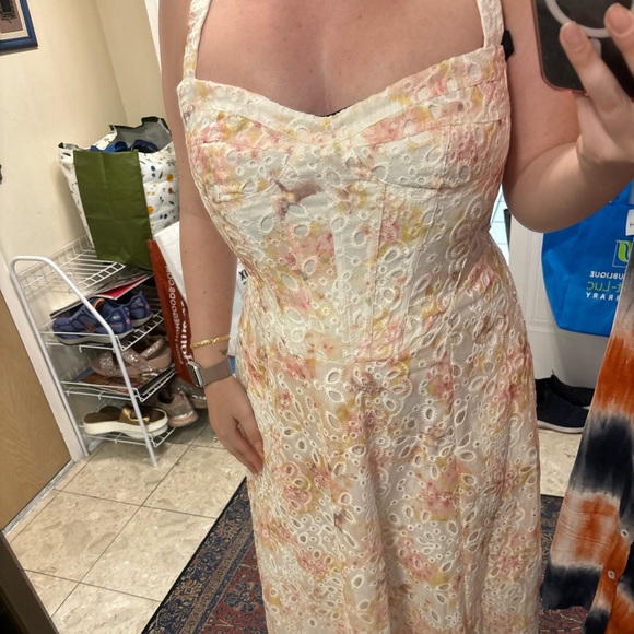Revolve Bardot lilah midi dress - Picture 6 of 6